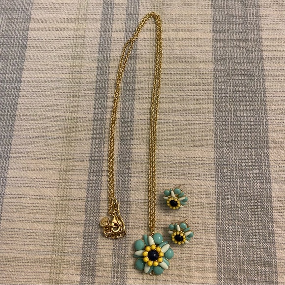 Talbots Pendant and Earring Set - Picture 5 of 13